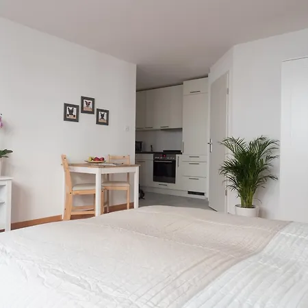 Hotel Gibraltarstrasse 13